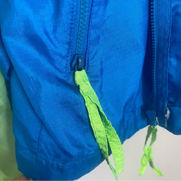Columbia vintage lightweight radial sleeve jacket. Blue pink green size M - Picture 7 of 15